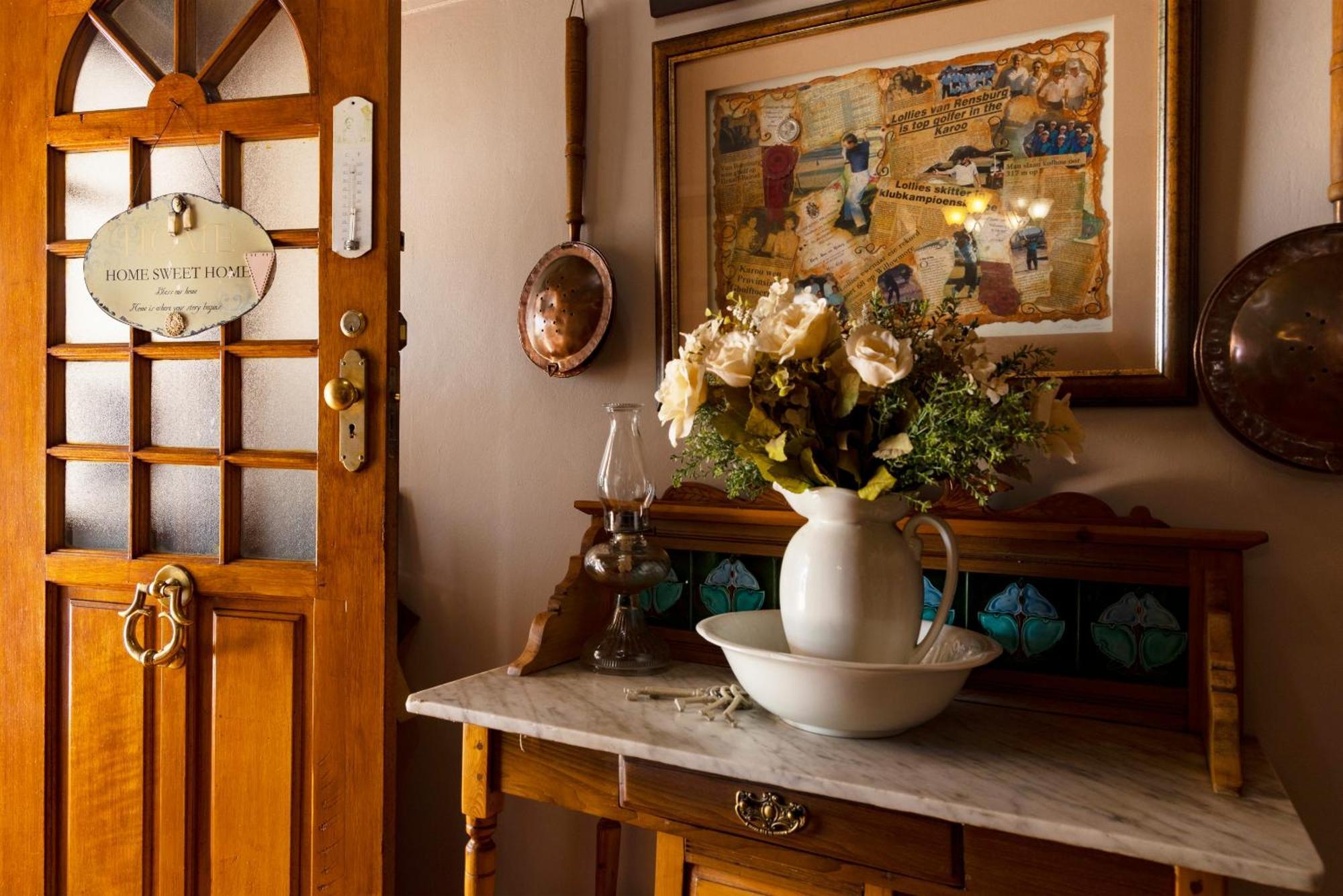 Thylitshia Villa Country Guest House Oudtshoorn Bagian luar foto