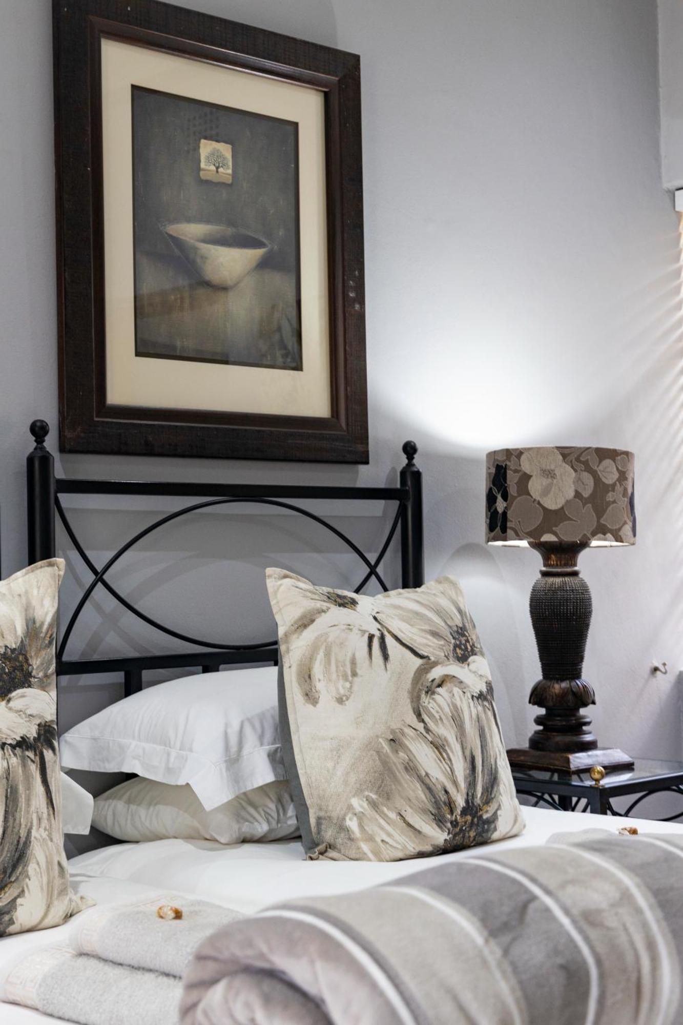 Thylitshia Villa Country Guest House Oudtshoorn Bagian luar foto