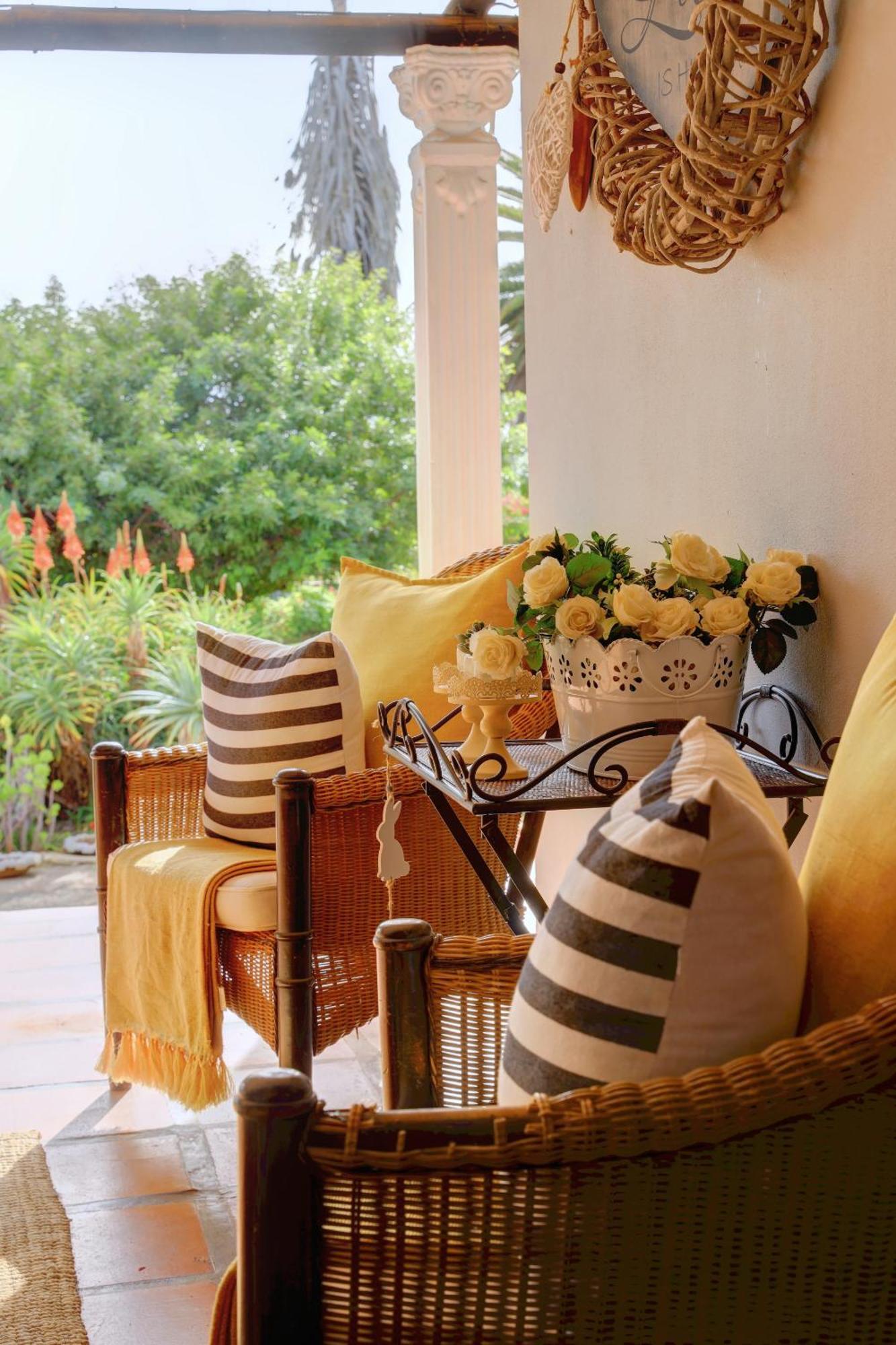 Thylitshia Villa Country Guest House Oudtshoorn Bagian luar foto
