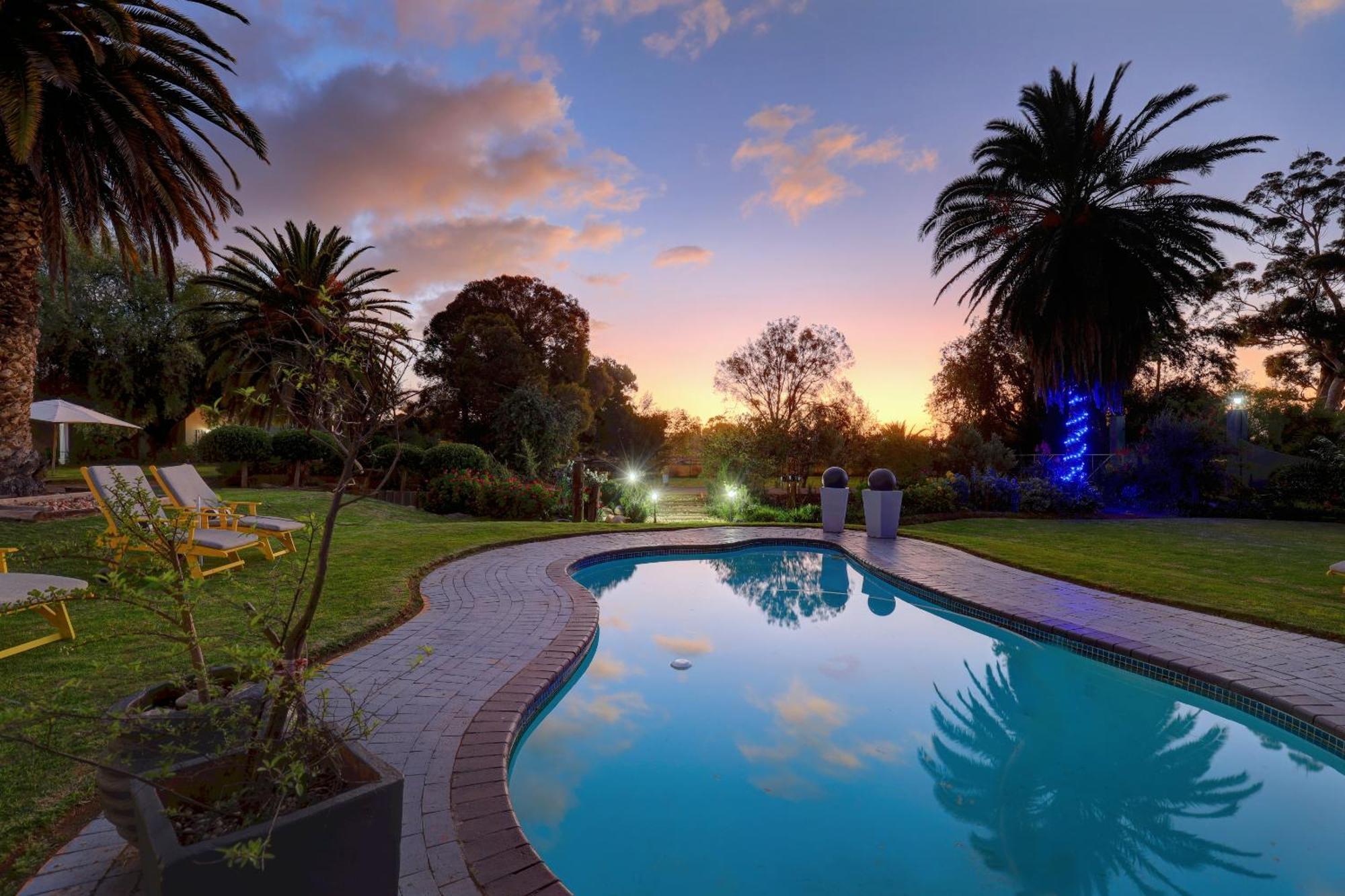 Thylitshia Villa Country Guest House Oudtshoorn Bagian luar foto