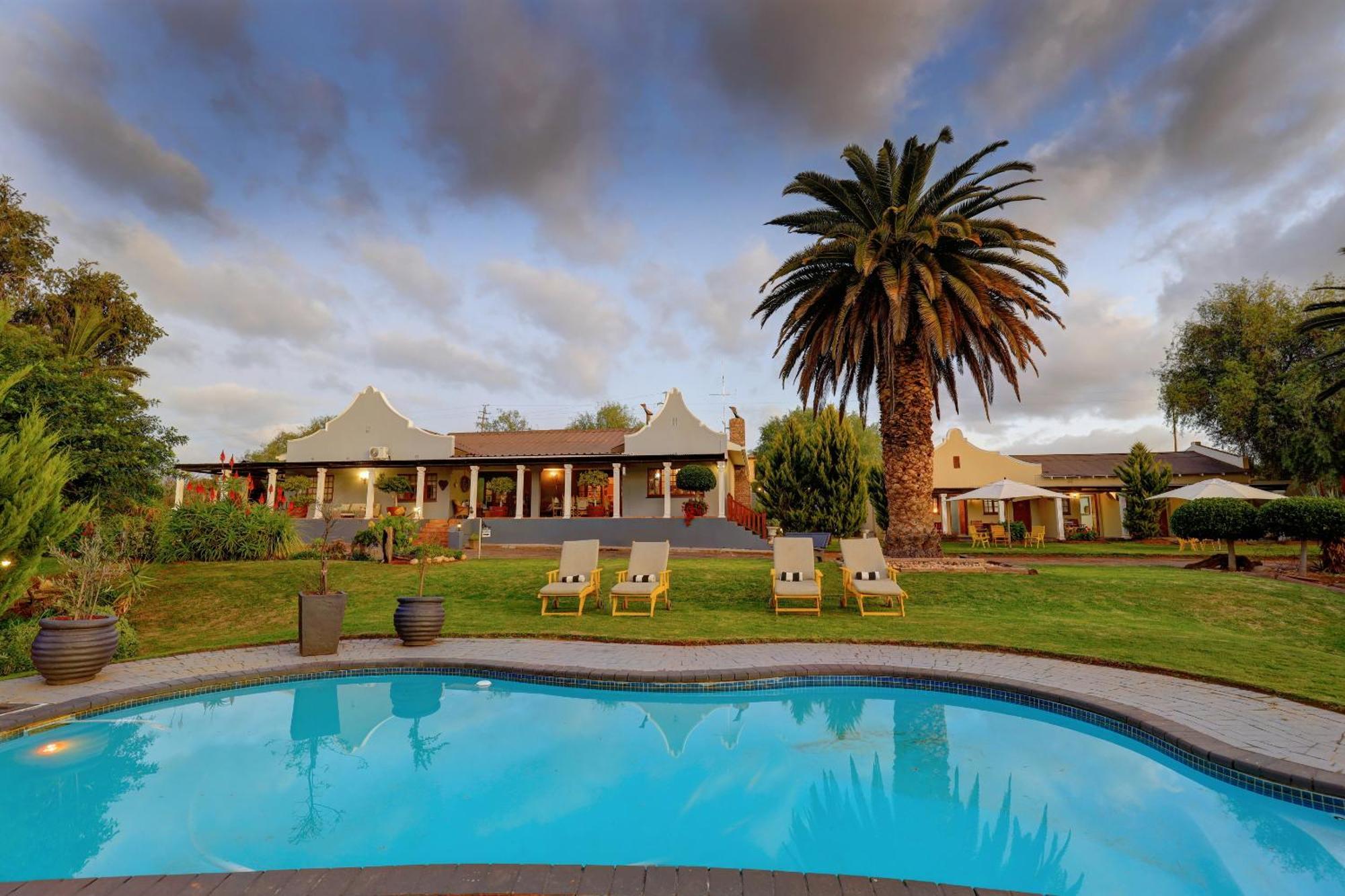 Thylitshia Villa Country Guest House Oudtshoorn Bagian luar foto