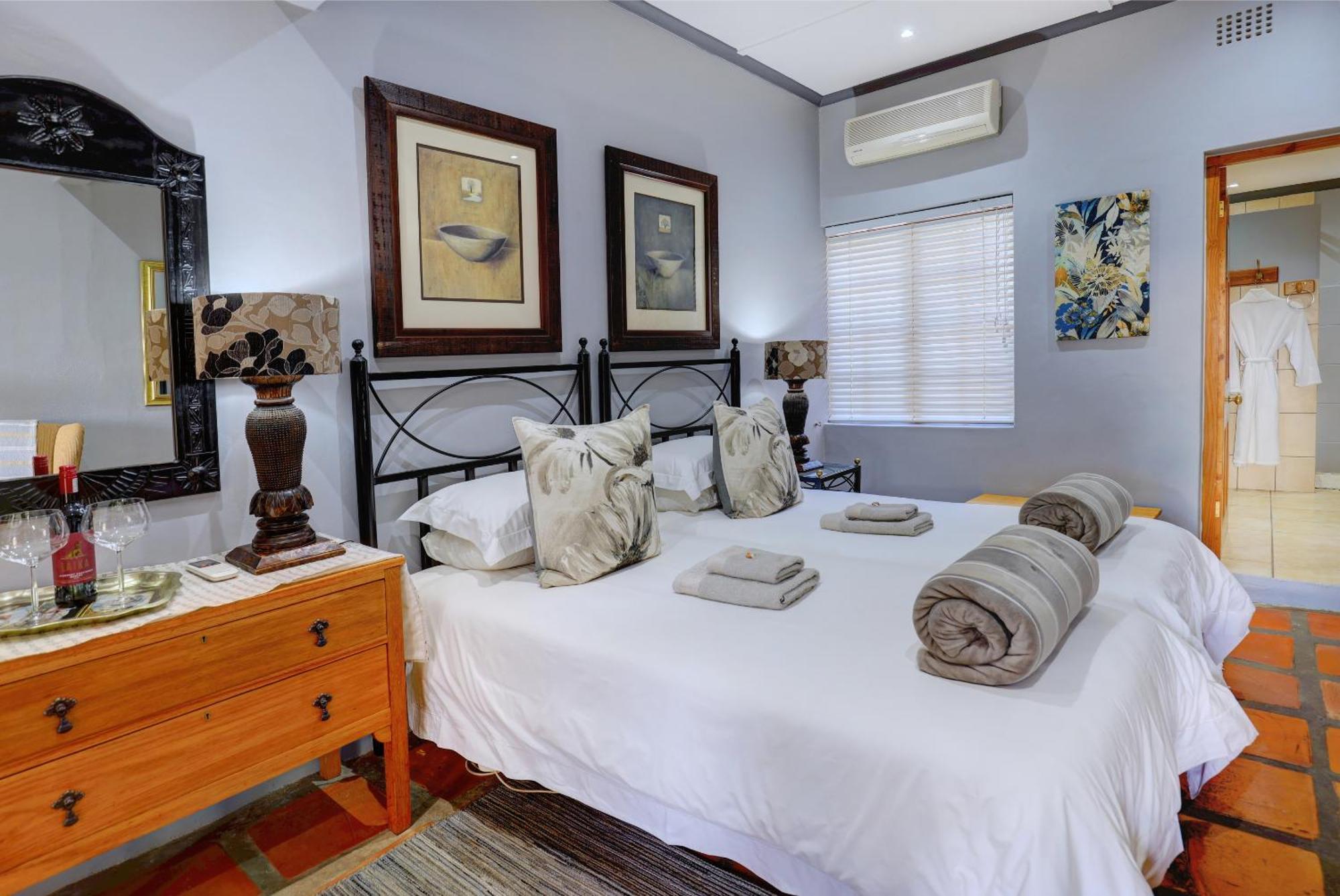 Thylitshia Villa Country Guest House Oudtshoorn Bagian luar foto