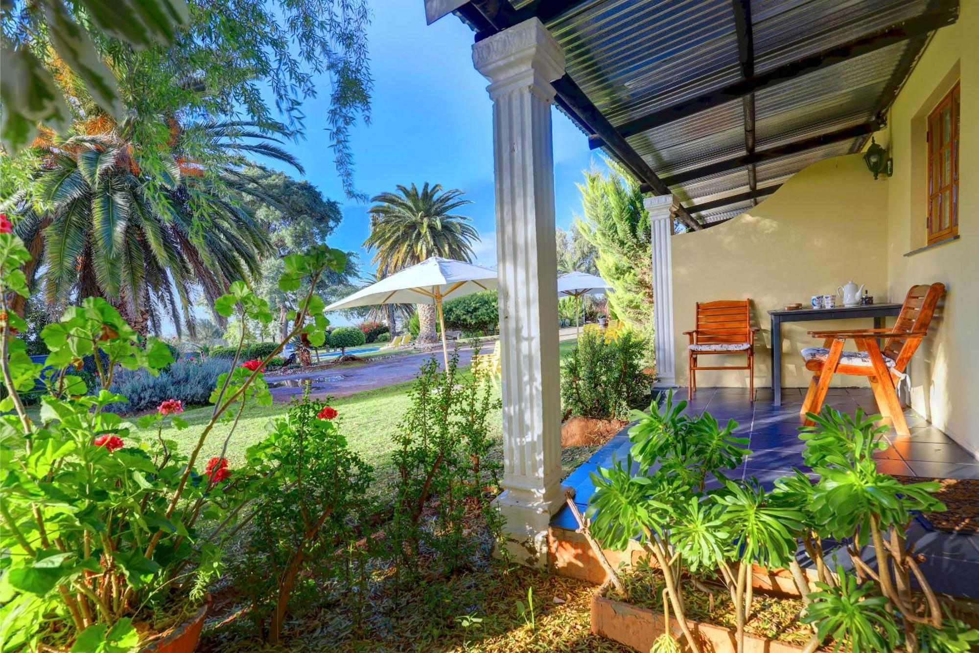 Thylitshia Villa Country Guest House Oudtshoorn Bagian luar foto